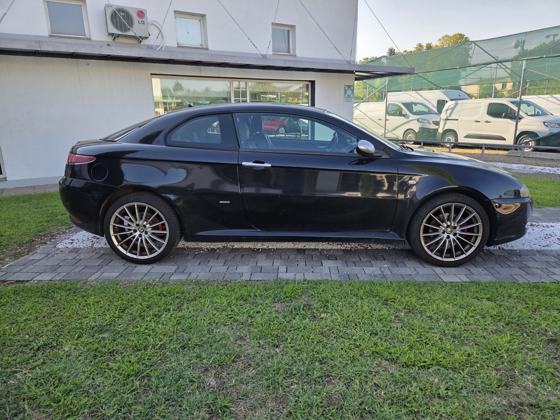 RISERVATA A COMMERCIANTI D’AUTO - Gallotti Auto